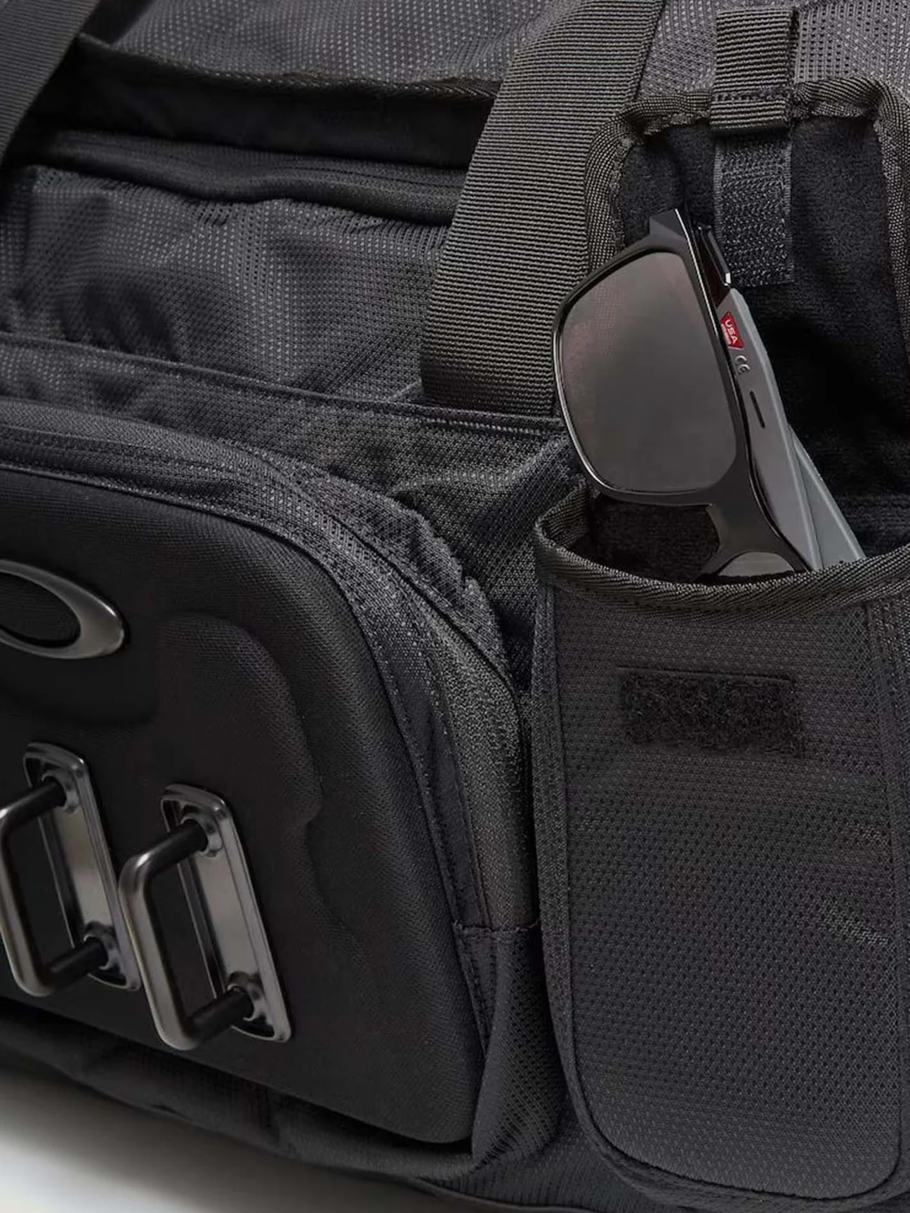 FOS901048-02E_5_1296x